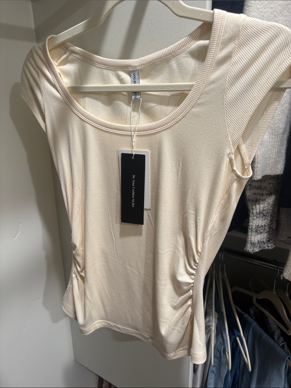 Women's Scoop Neck Short Sleeve Top - Cream